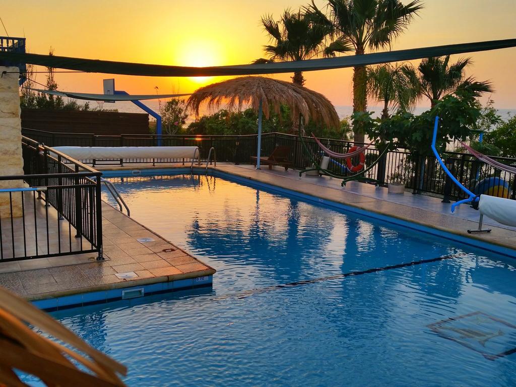 Astrofegia Beachfront Villa Pomos Cameră foto