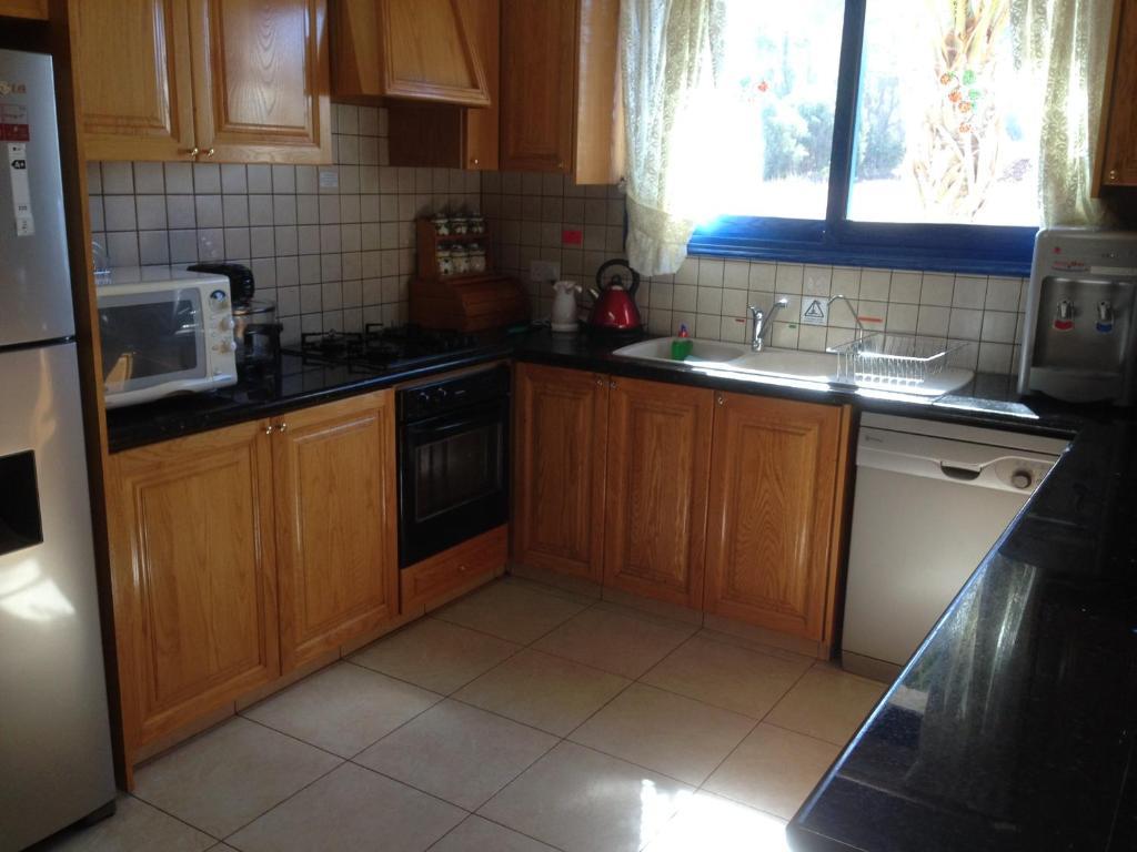 Astrofegia Beachfront Villa Pomos Cameră foto
