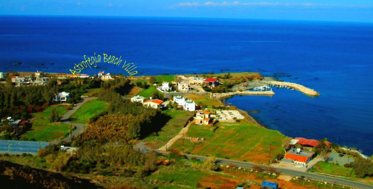 Astrofegia Beachfront Villa Pomos Exterior foto